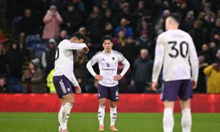 Kontroversi di Turf Moor! MU Kehilangan Kemenangan Usai Gol Dianulir