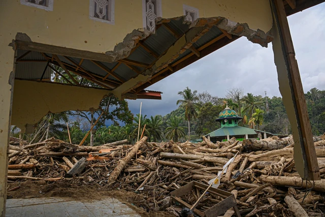 Desa Garoga Lumpuh! Bencana Hidrometeorologi Hancurkan Rumah Warga dan Ubah Alur Sungai