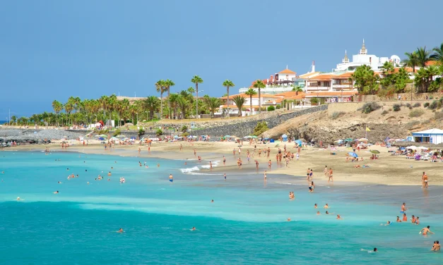 FODOR’S Travel Larang Kunjungan ke Canary Islands 2026