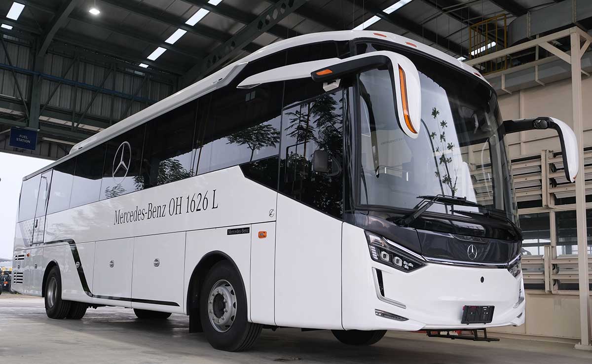 Bus Mercedes-Benz Indonesia