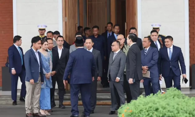 Prabowo Tancap Gas Diplomasi Global, Temui PM Inggris hingga Hadiri WEF Swiss