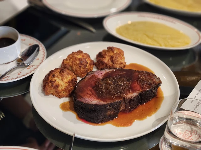 Ramai Dibicarakan! Prime Rib Sundays Jadi Ritual Kuliner Baru di Jakarta