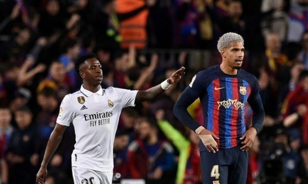 Ronald Araujo Bangkit dari Titik Terendah, Kisah Dukungan Rival Ini Jadi Sorotan Dunia