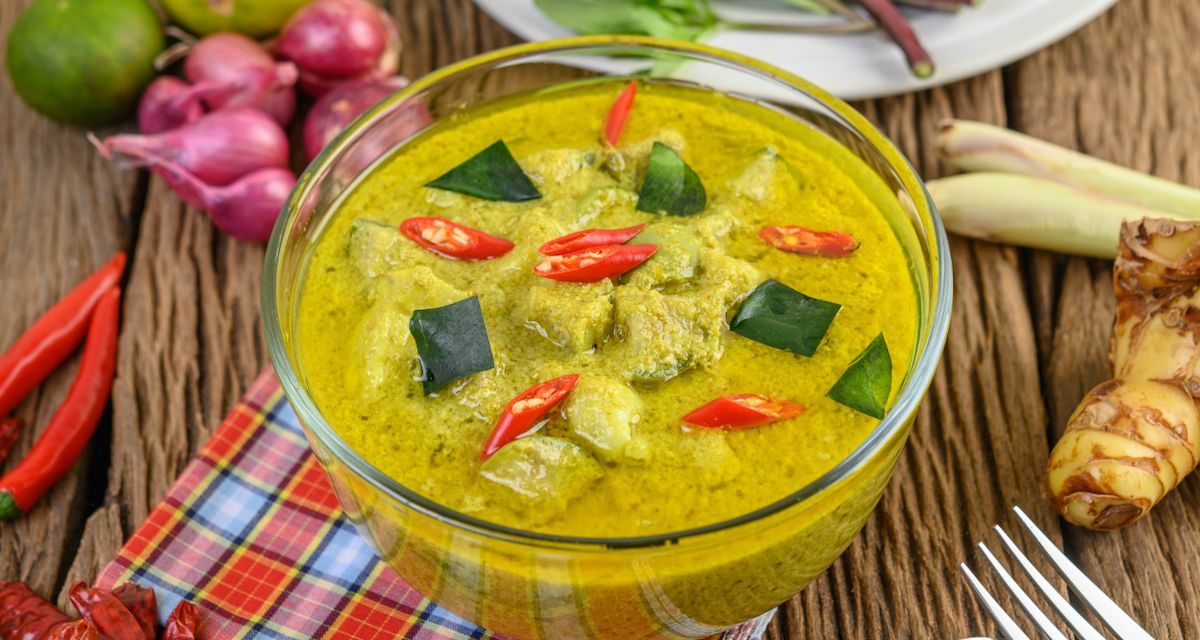 Resep Rahasia Gulai Kambing Kuah Susu, Dijamin Empuk Tanpa Bau!