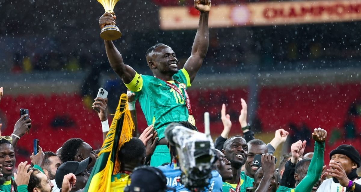 Tak Terima Dicoret! Senegal Pamer Trofi di Tengah Keputusan Kontroversial CAF