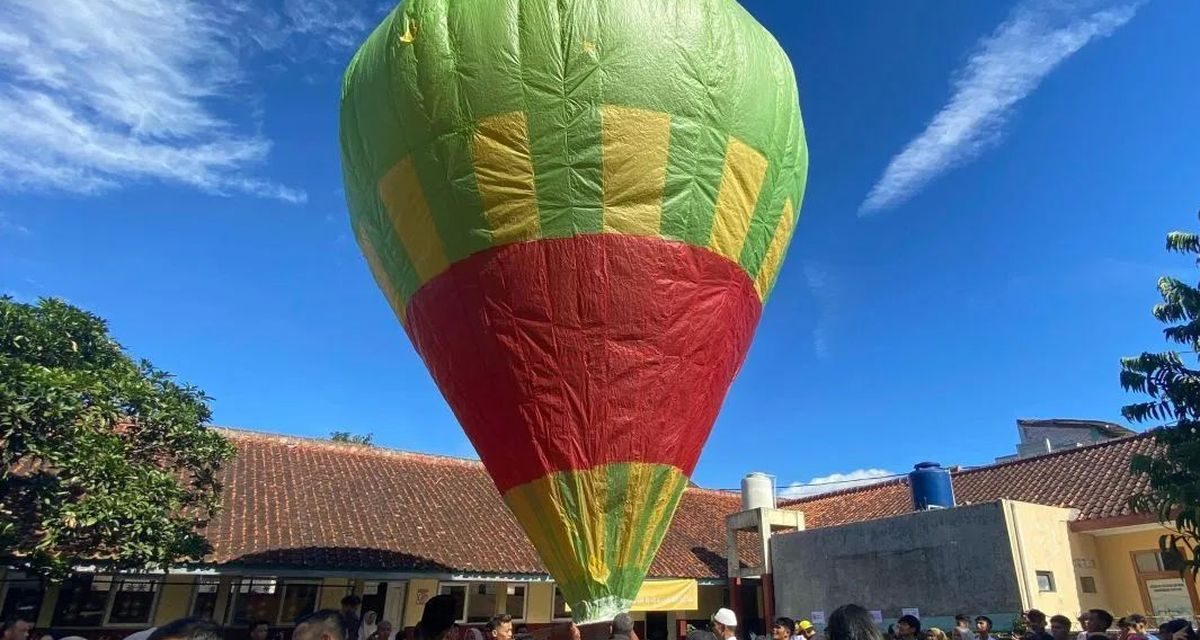 Viral! Tradisi Balon Raksasa di Garut Jadi Sorotan saat Idul Fitri
