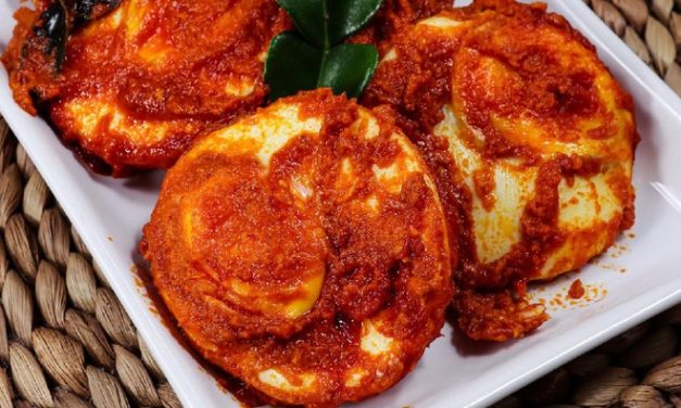 Resep Telur Ceplok Balado Pedas, Lauk Praktis Makan Siang