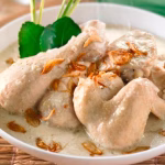 Resep Ayam Pop Khas Padang Lengkap dengan Sambal Merah