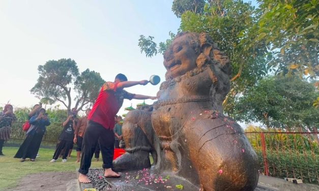 Tradisi Jamasan Arca Totok Kerot Kediri Jadi Upaya Melestarikan Cagar Budaya dan Edukasi Masyarakat