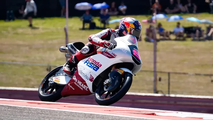 Veda Ega Pratama Finis Ke-9 di Moto3 Inggris 2026, Almansa Juara