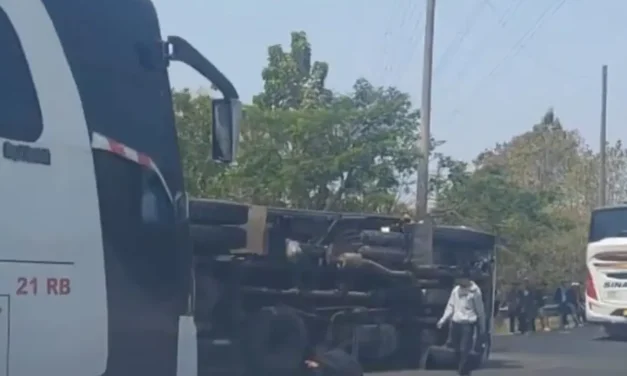 Kecelakaan Bus dan Truk di Tol Cipali KM 176, Tidak Ada Korban Jiwa