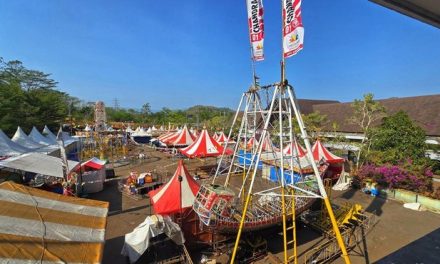 Pegiat Seni Soroti Dukungan Budaya Lokal di Pasar Malam HJKS Sukabumi